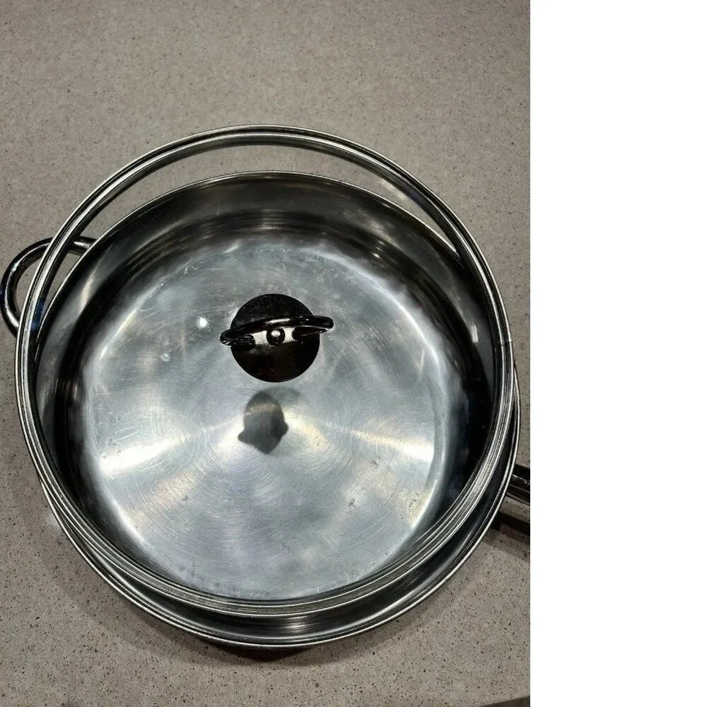 Well Equipped Kitchen Covered Sauté Pan – 11” x 3”